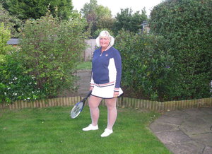 18 year old girl receives open mouth facial after being deflowered